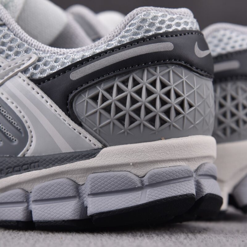 (BEST) Nike Zoom Vomero 5 'PURE PLATINUM METALLIC SILVER'