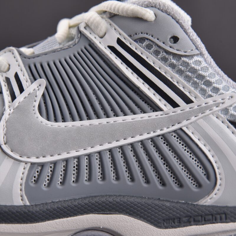 (BEST) Nike Zoom Vomero 5 'PURE PLATINUM METALLIC SILVER'
