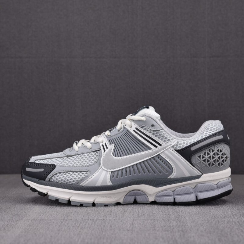 (BEST) Nike Zoom Vomero 5 'PURE PLATINUM METALLIC SILVER'