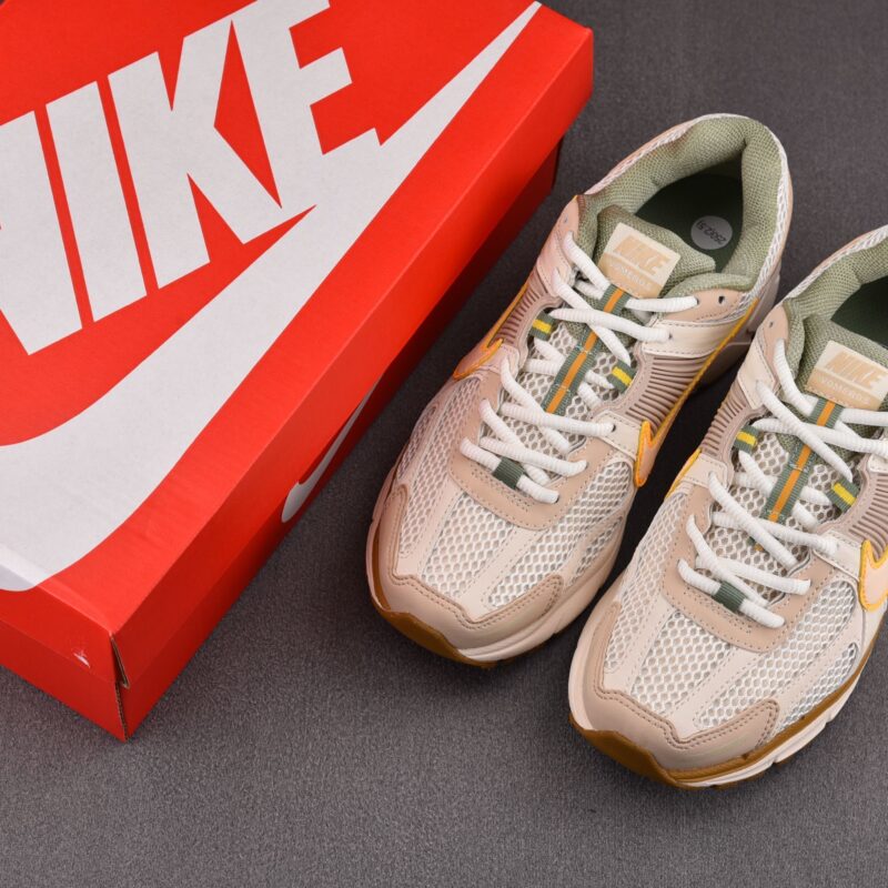 (BEST) Nike Zoom Vomero 5 'SAIL LASER ORANGE MEDIUM OLIVE'