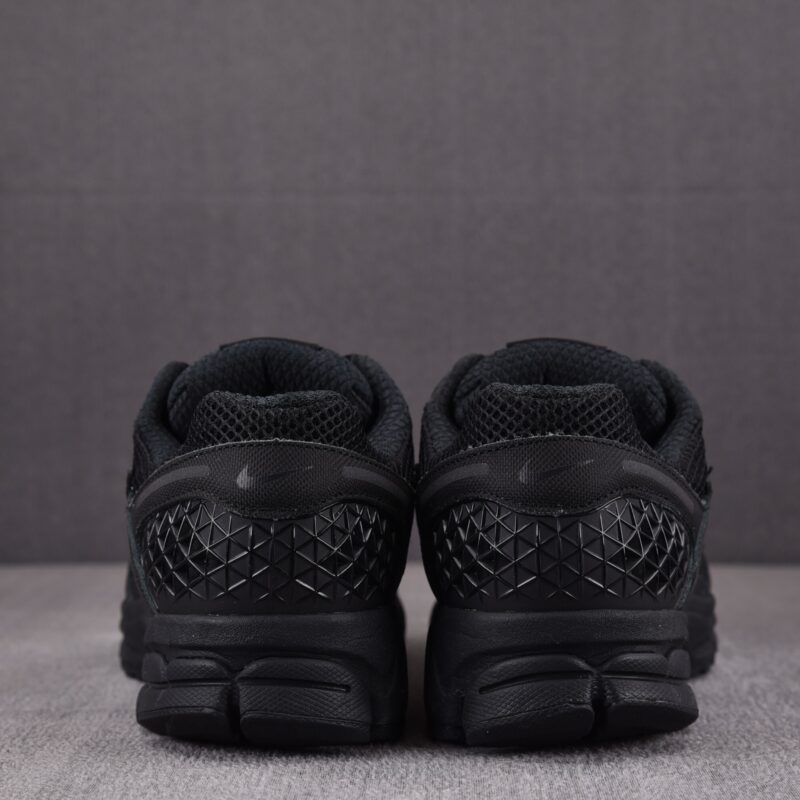 (BEST) Nike Zoom Vomero 5 'TRIPLE BLACK' (2023)