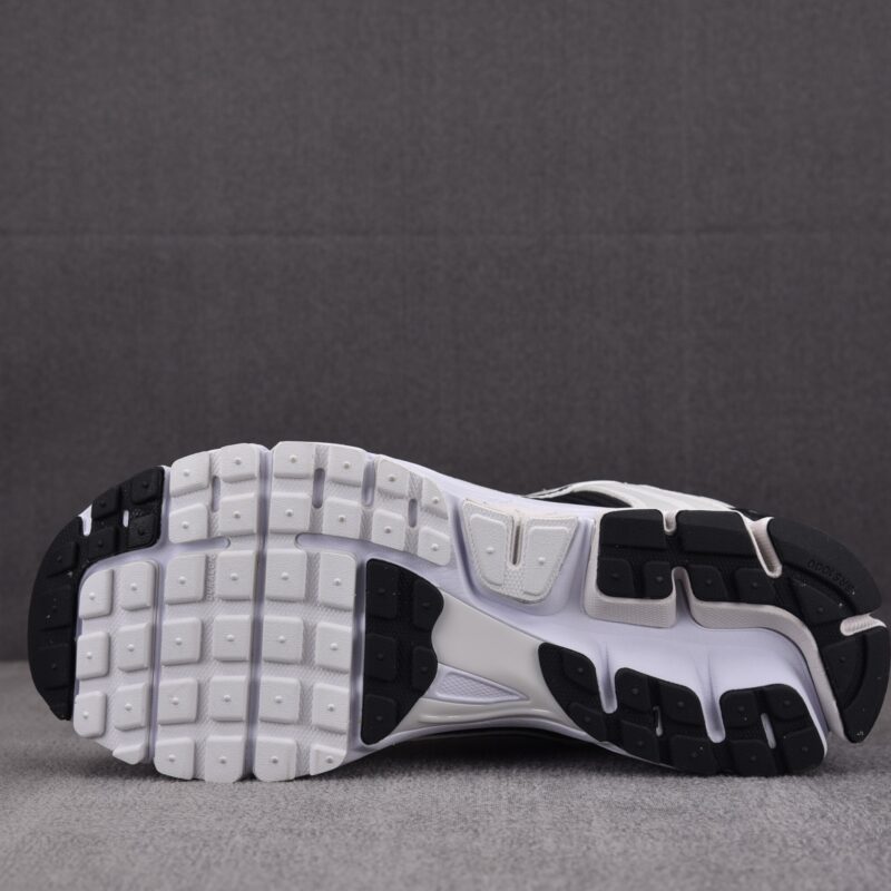(BEST) Nike Zoom Vomero 5 'WHITE BLACK'
