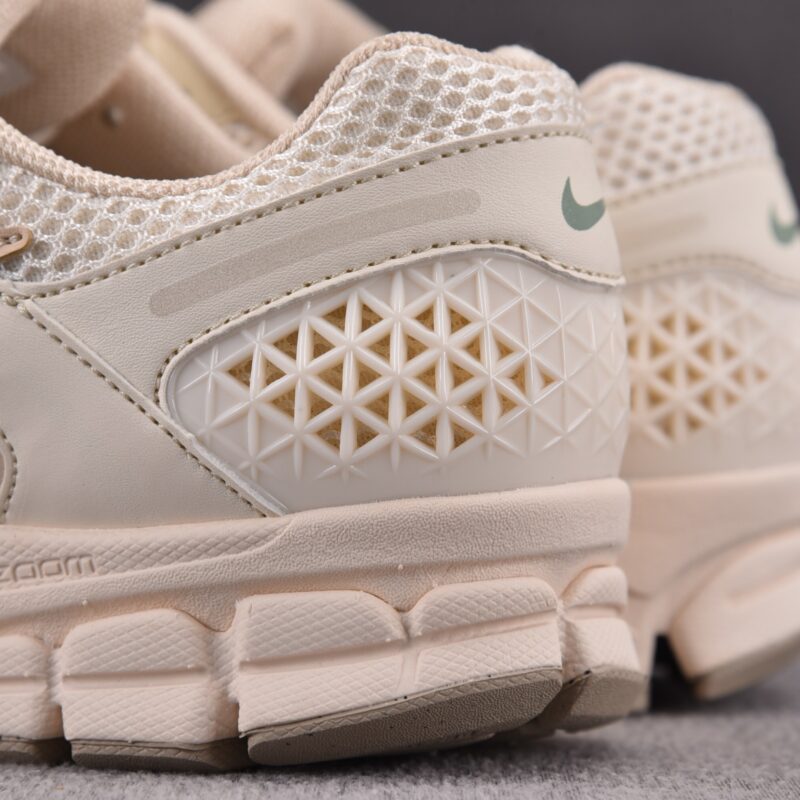 (BEST) Nike Zoom Vomero 5 WMNS 'SAIL LIGHT OREWOOD BROWN'