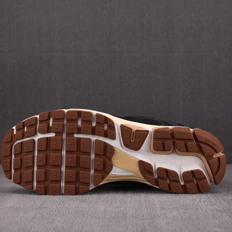 (BEST) Nike Zoom Vomero 5 WMNS 'BLACK SESAME'