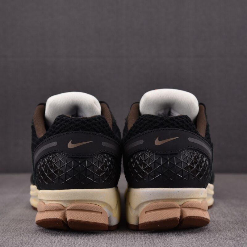 (BEST) Nike Zoom Vomero 5 WMNS 'BLACK SESAME'