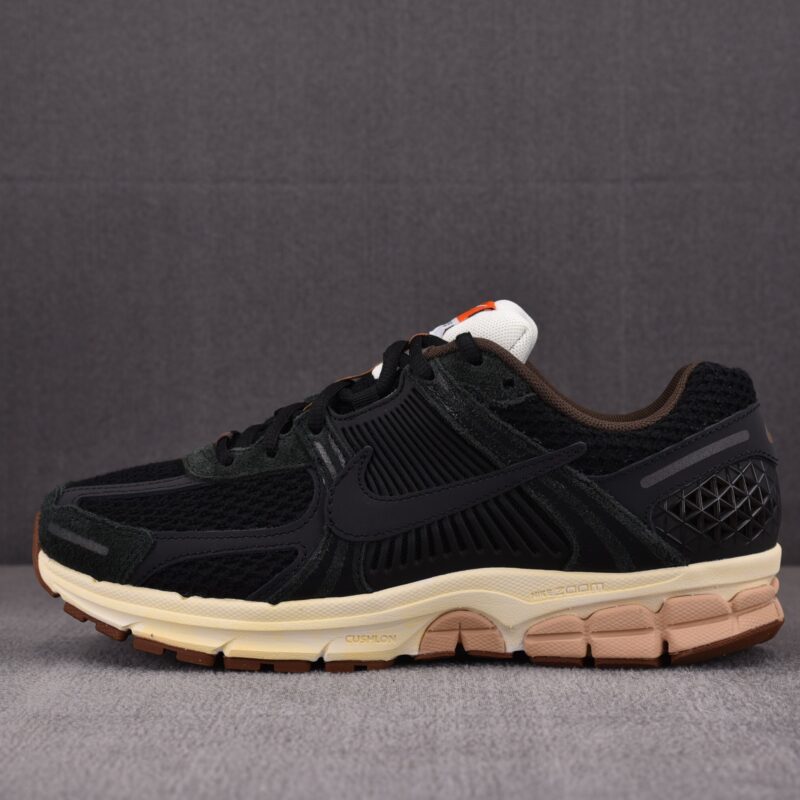(BEST) Nike Zoom Vomero 5 WMNS 'BLACK SESAME'
