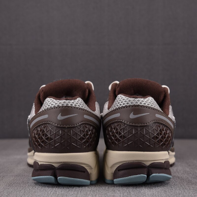 (BEST) Nike Zoom Vomero 5 WMNS 'EARTH FOSSIL'
