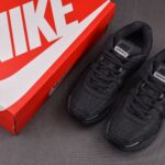(BEST) Nike Zoom Vomero 5 WMNS 'TRIPLE BLACK'