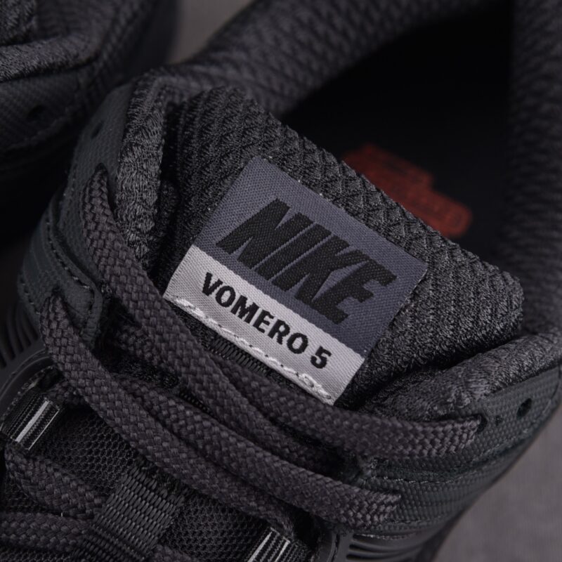 (BEST) Nike Zoom Vomero 5 WMNS 'TRIPLE BLACK'