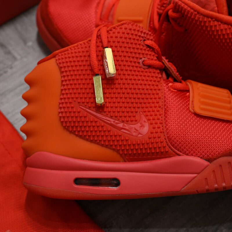 Giày Nike Air Yeezy 2 SP ‘Red October’