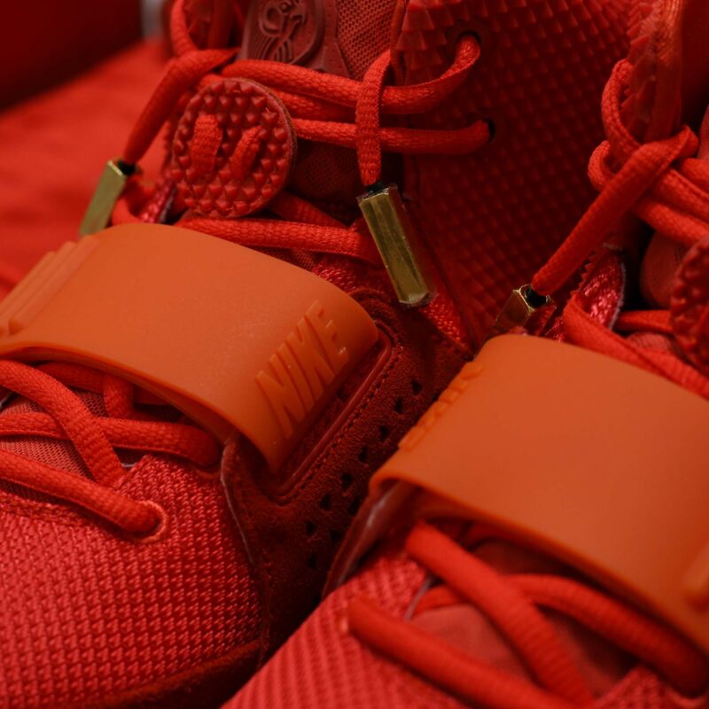 Giày Nike Air Yeezy 2 SP ‘Red October’