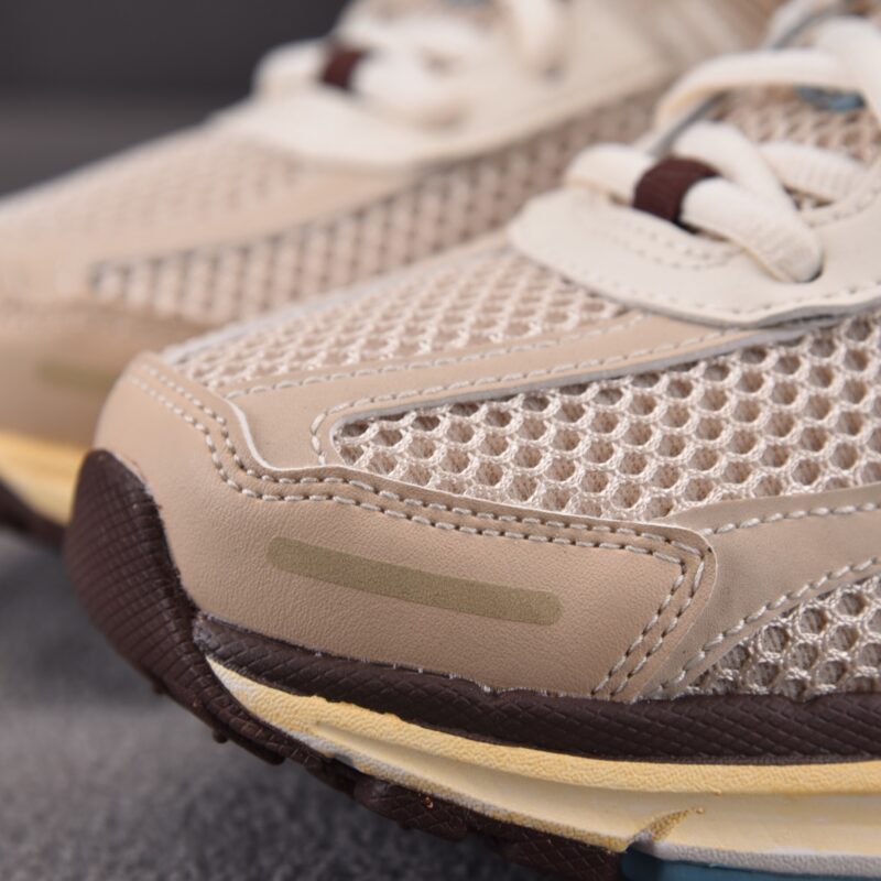 (BEST) Nike Zoom Vomero 5 WMNS 'OATMEAL'