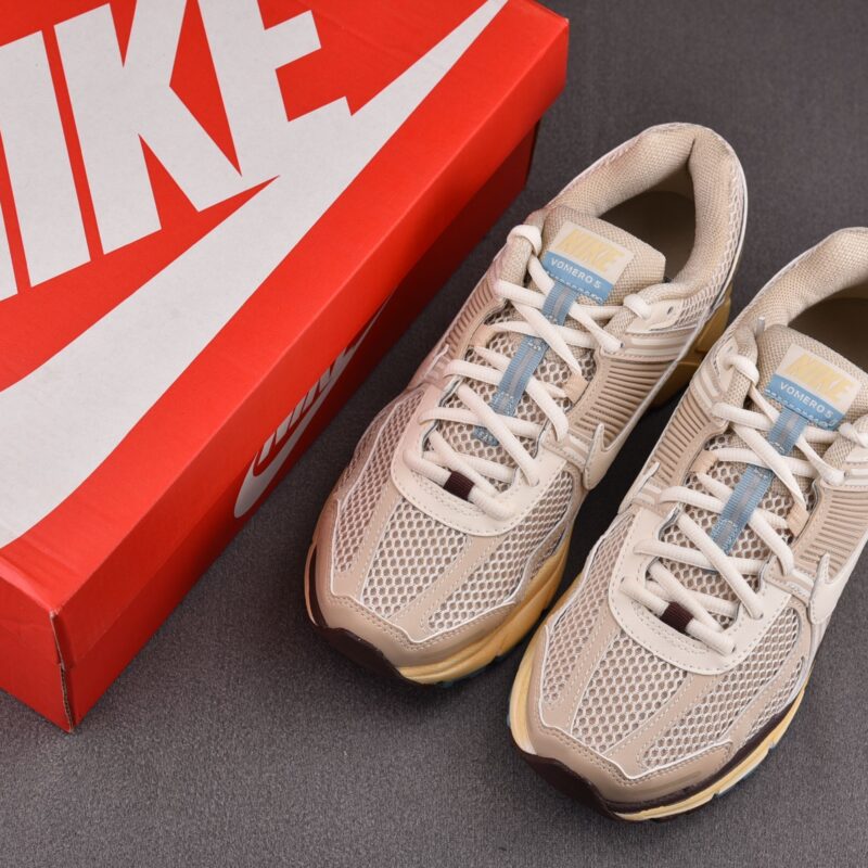(BEST) Nike Zoom Vomero 5 WMNS 'OATMEAL'