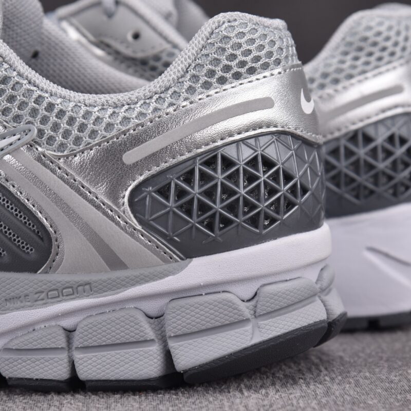 (BEST) Nike Zoom Vomero 5 'COOL GREY'