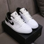 Air Jordan 1 Low Reverse Panda