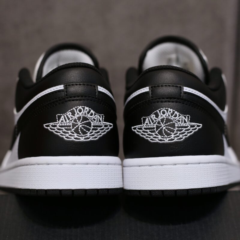 Air Jordan 1 Low Reverse Panda