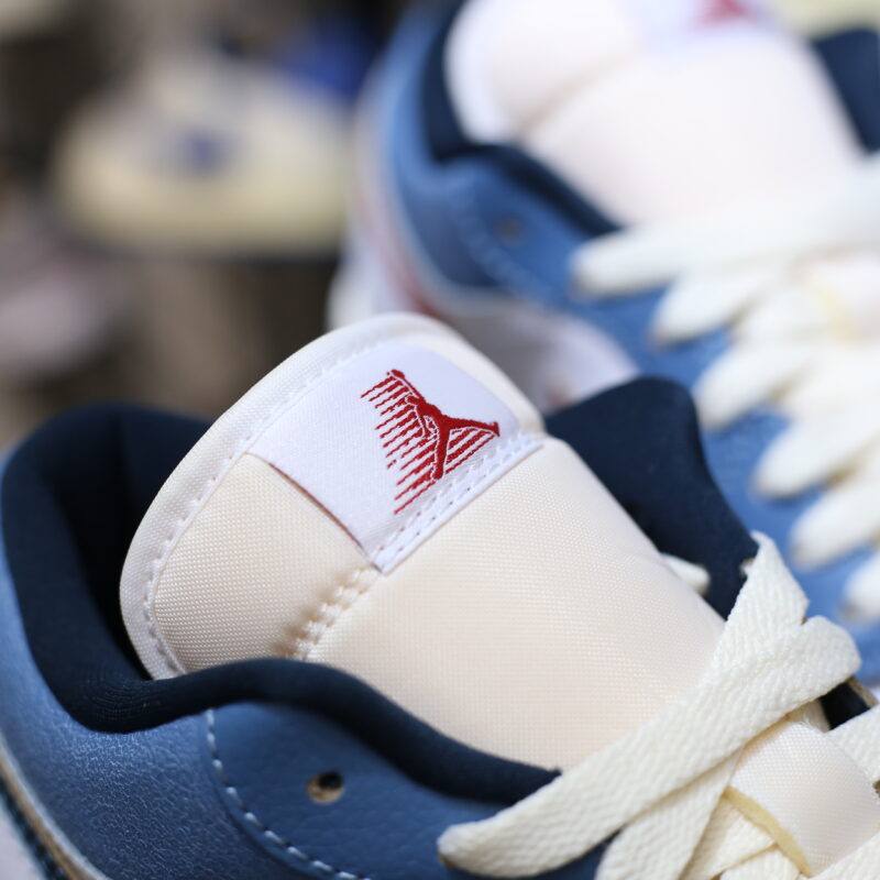(BEST) Air Jordan 1 Low SE 'Armory Navy'