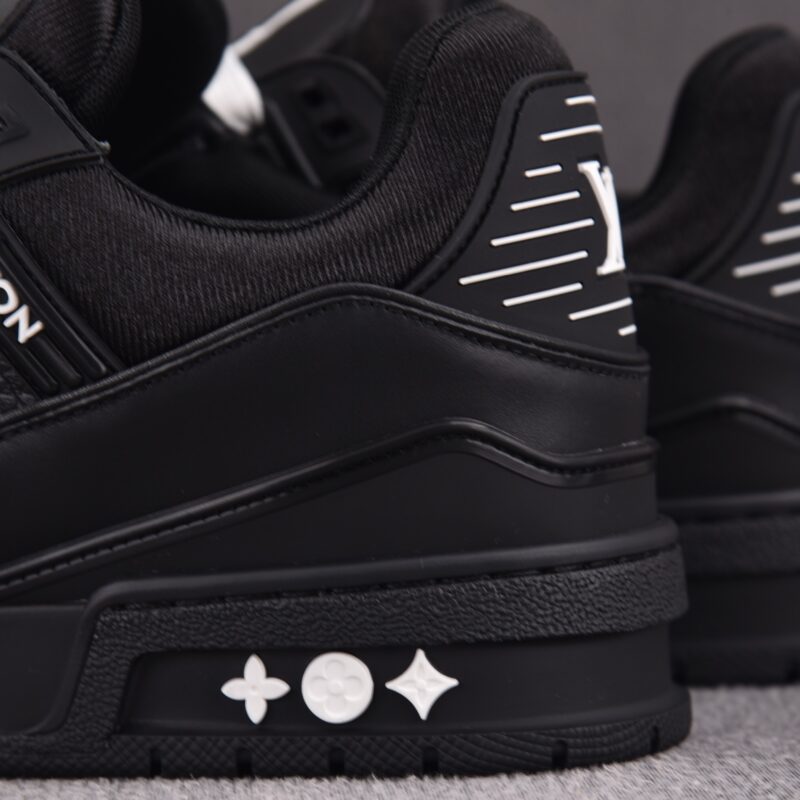 (BEST) Louis Vuitton Trainer 'BLACK EMBOSSED MONOGRAM'