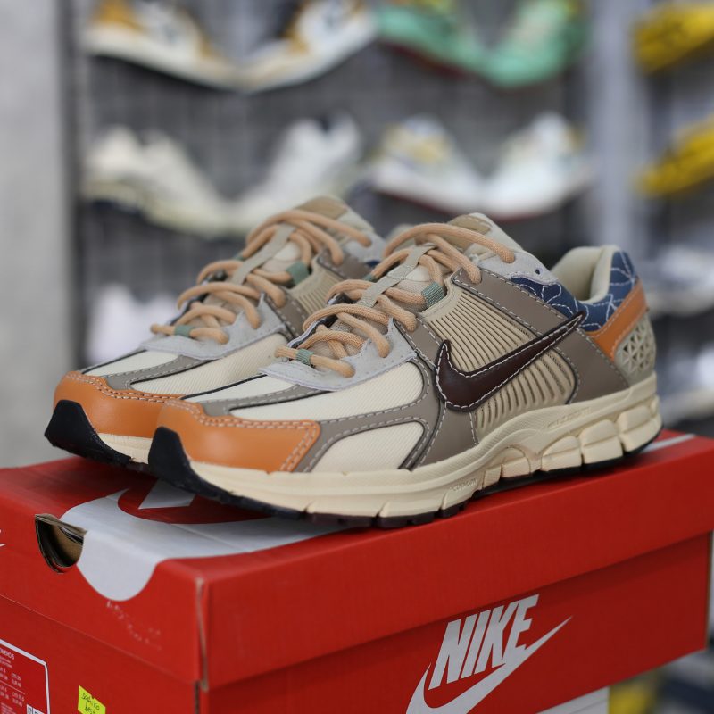 (BEST) Nike Zoom Vomero 5 ‘SASHIKO’