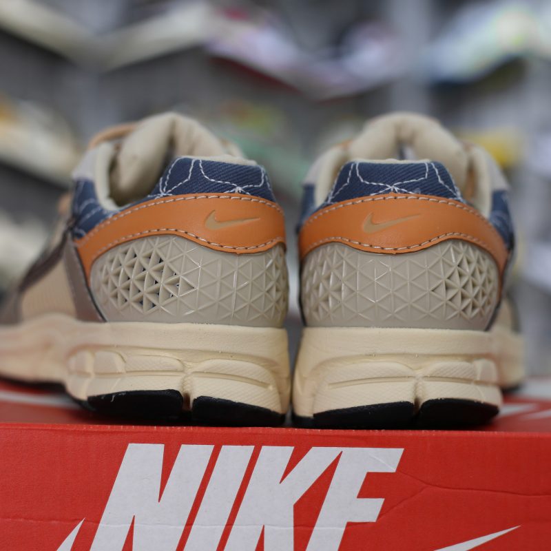 (BEST) Nike Zoom Vomero 5 ‘SASHIKO’