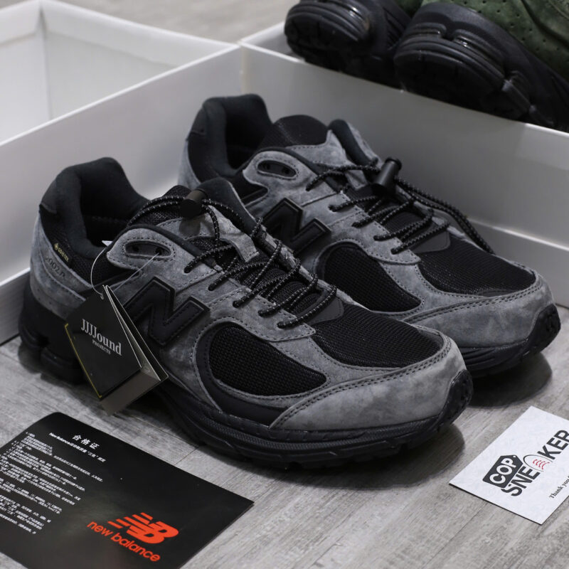 Giày New Balance 2002R x GORE-TEX ‘Charcoal’ Like Auth