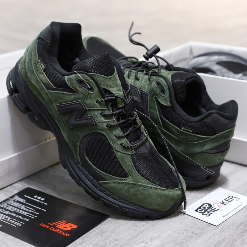 Giày New Balance 2002R x GORE-TEX ‘Pine’ Like Auth