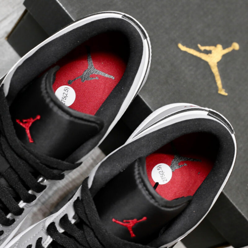 Giày Air Jordan 1 Low 'Light Smoke Grey'