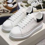Giày Alexander Mcqueen gót Nhung Đen
