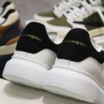 Giày Alexander Mcqueen gót Nhung Đen