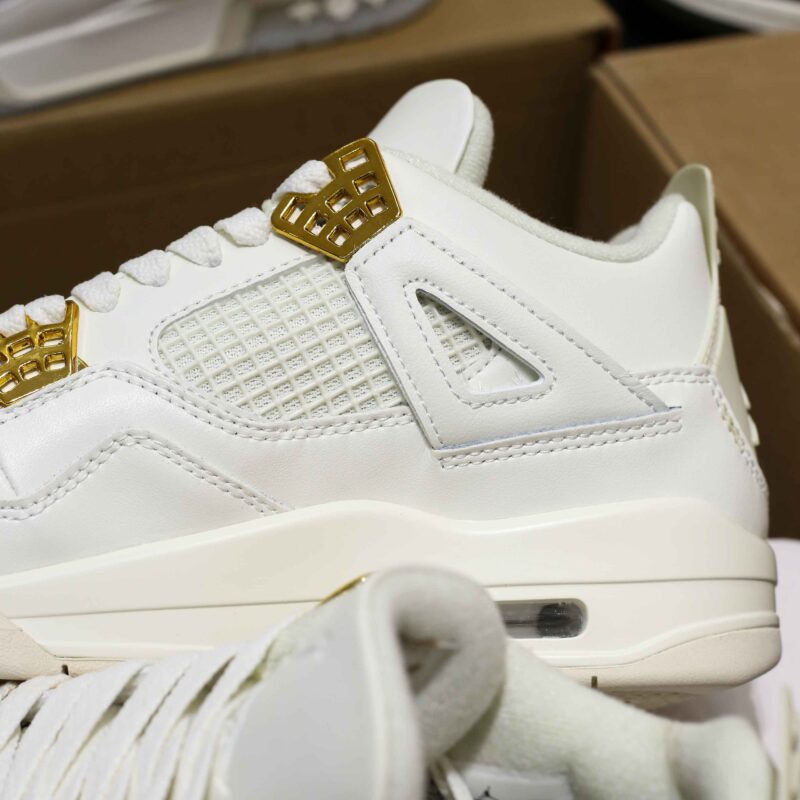 Giày Nike Air Jordan 4 ‘Sail Metallic Gold’