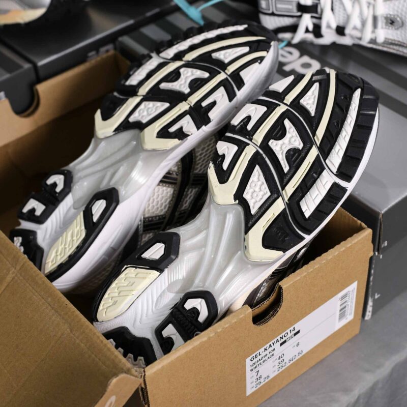 Giày Asics Gel Kayano 14 'Cream Black Metallic Plum'