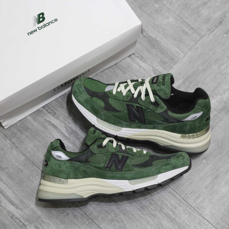 Giày New Balance JJJJound x 992 Made in USA ‘Mossy Green’