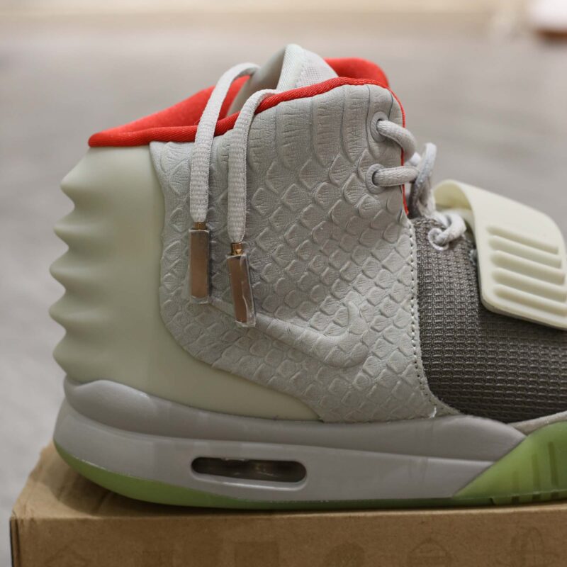 Giày Nike Air Yeezy 2 Pure Platinum Men’s
