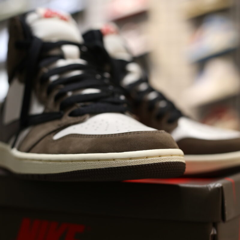 (BEST) Travis Scott Air Jordan 1 High 'Mocha'