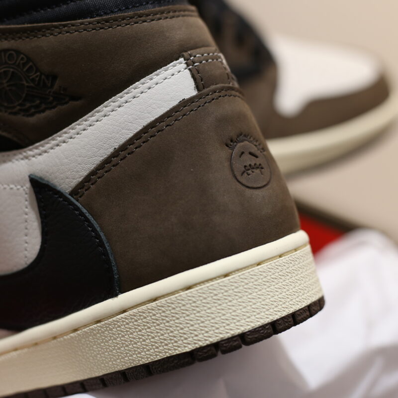 (BEST) Travis Scott Air Jordan 1 High 'Mocha'
