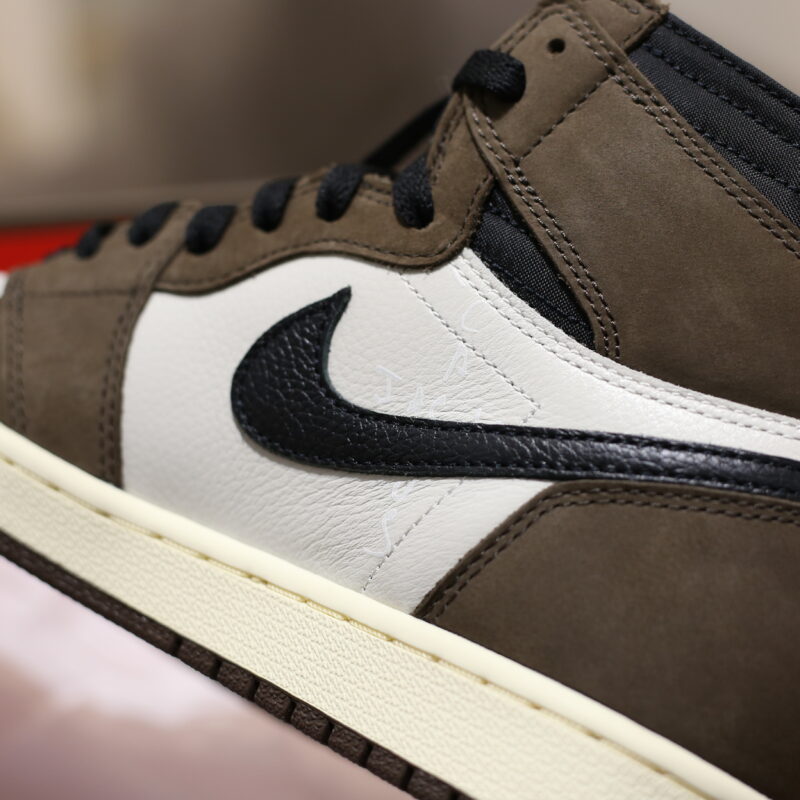 (BEST) Travis Scott Air Jordan 1 High 'Mocha'