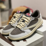 Travis Scott x Air Jordan 1 Low 'Reverse Mocha'