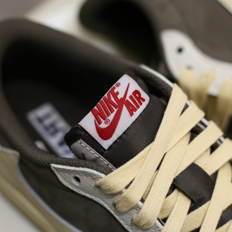 Travis Scott x Air Jordan 1 Low 'Reverse Mocha'