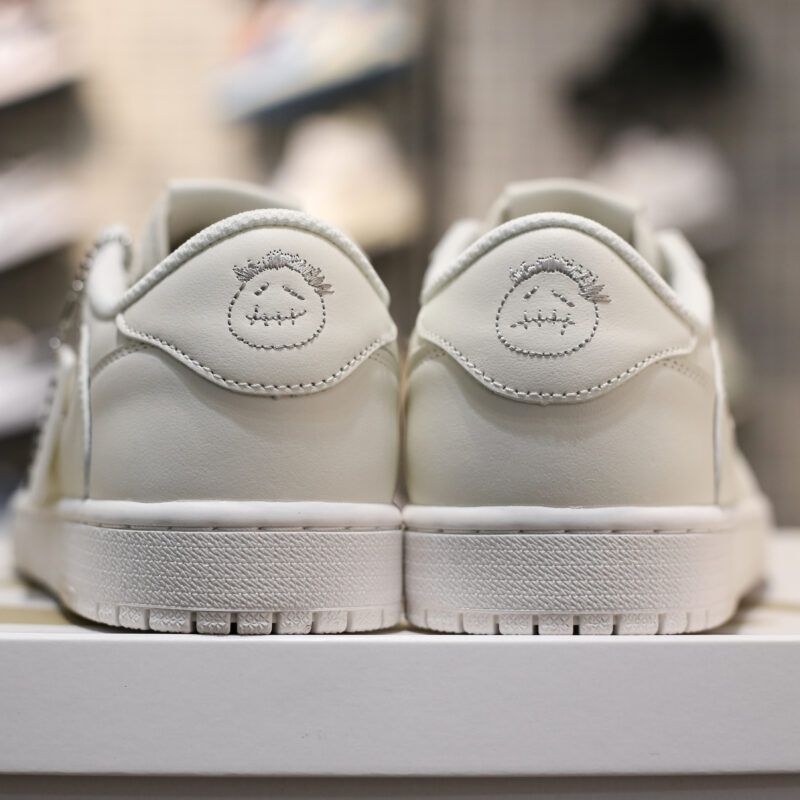 Travis Scott x Air Jordan 1 Low 'White Party'