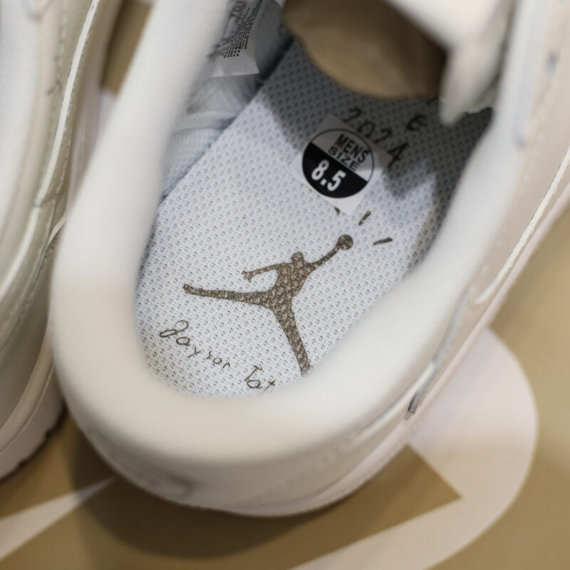 Travis Scott x Air Jordan 1 Low 'White Party'