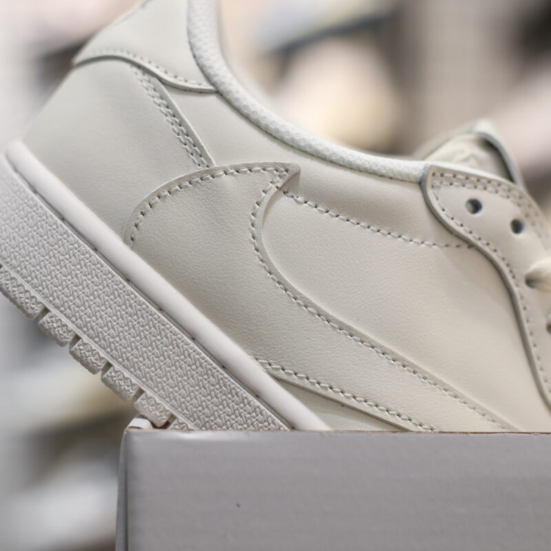 Travis Scott x Air Jordan 1 Low 'White Party'