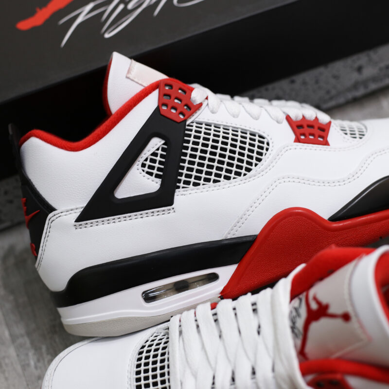 Air Jordan 4 ‘Fire Red’