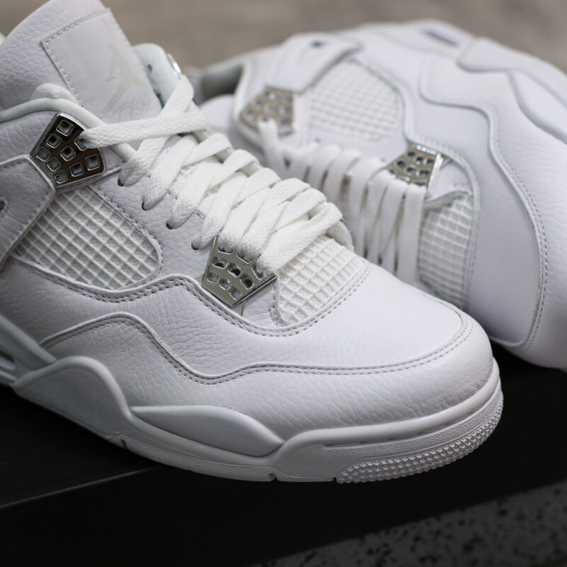 Air Jordan 4 Retro Pure Money