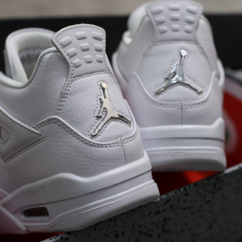 Air Jordan 4 Retro Pure Money