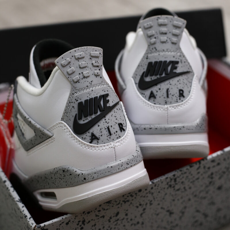 Air Jordan 4 ‘White Cement’