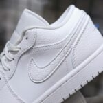 (BEST) Air Jordan 1 Low ‘Triple White’