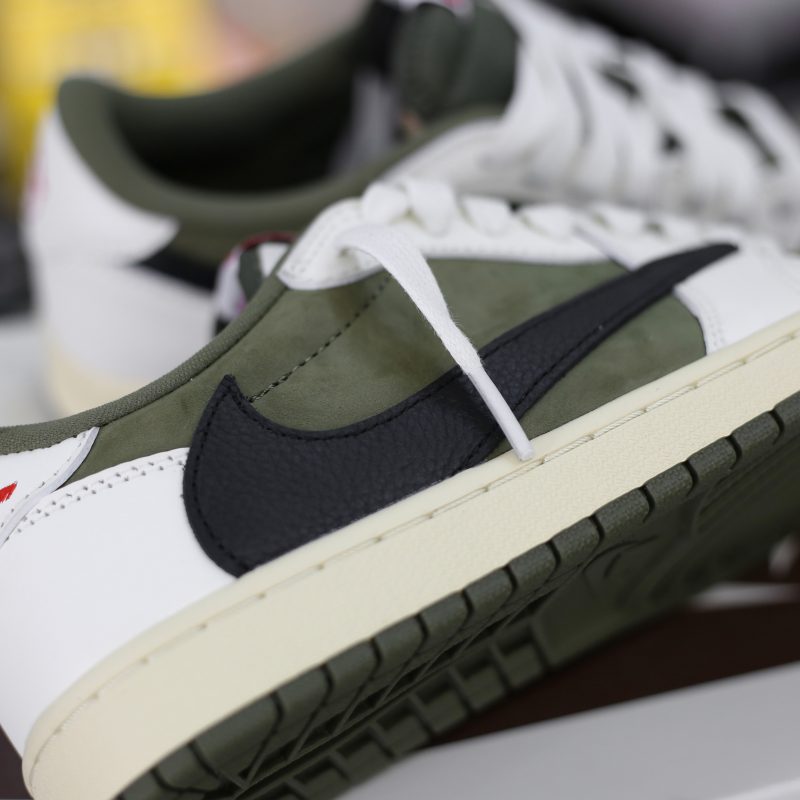 Jordan 1 Low OG Travis Scott ‘MEDIUM OLIVE’