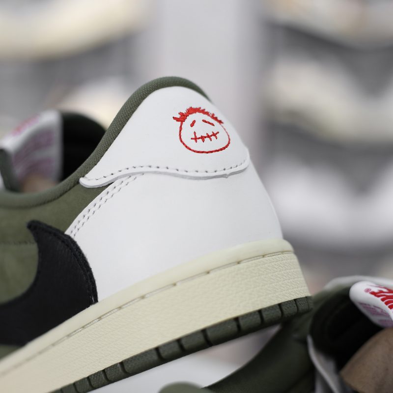Jordan 1 Low OG Travis Scott ‘MEDIUM OLIVE’