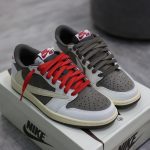 Jordan 1 Low OG Travis Scott 'REVERSE MOCHA'