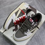 Jordan 1 Low OG Travis Scott 'REVERSE MOCHA'